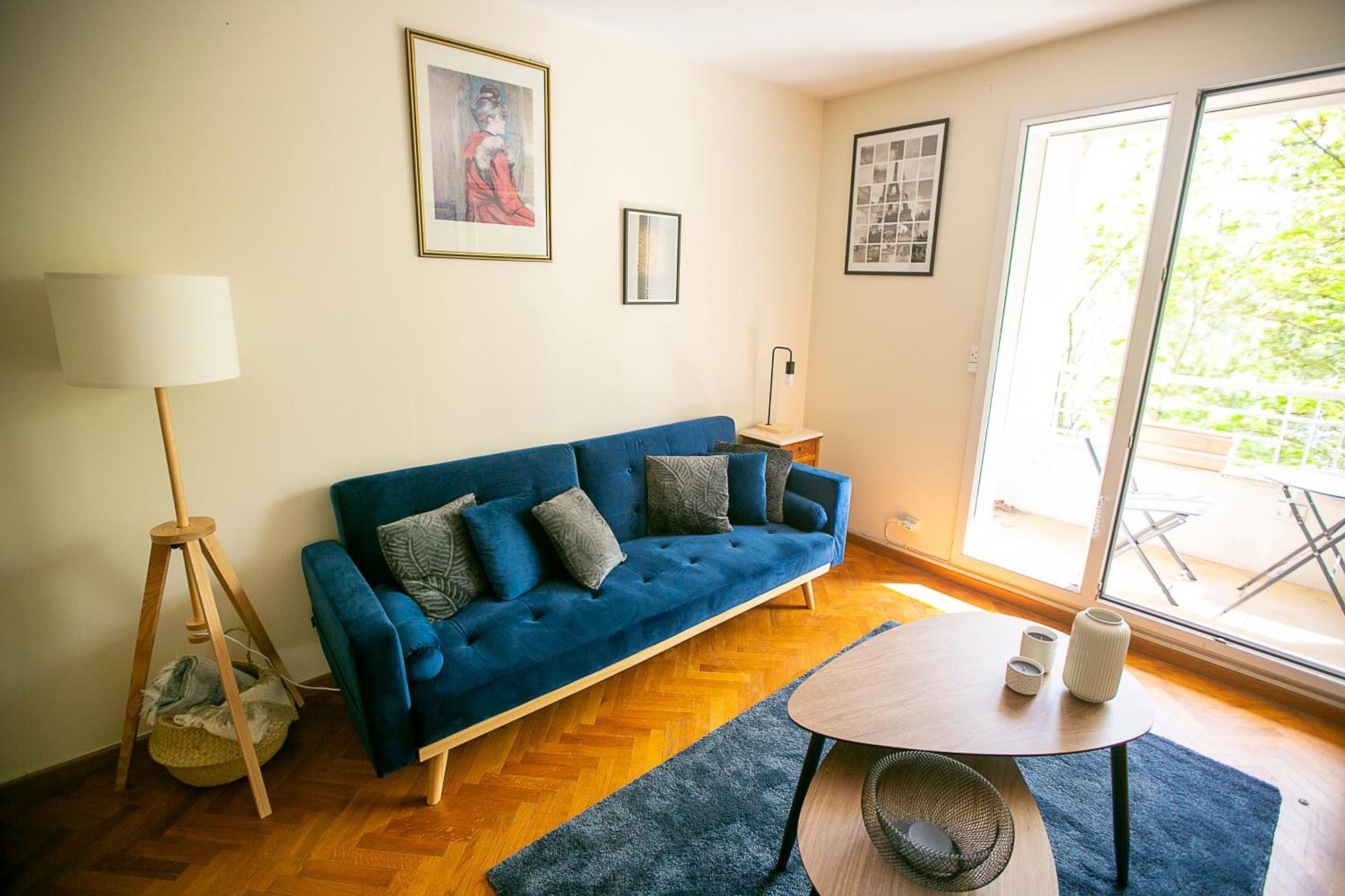Jerickais A La Defense Appartement