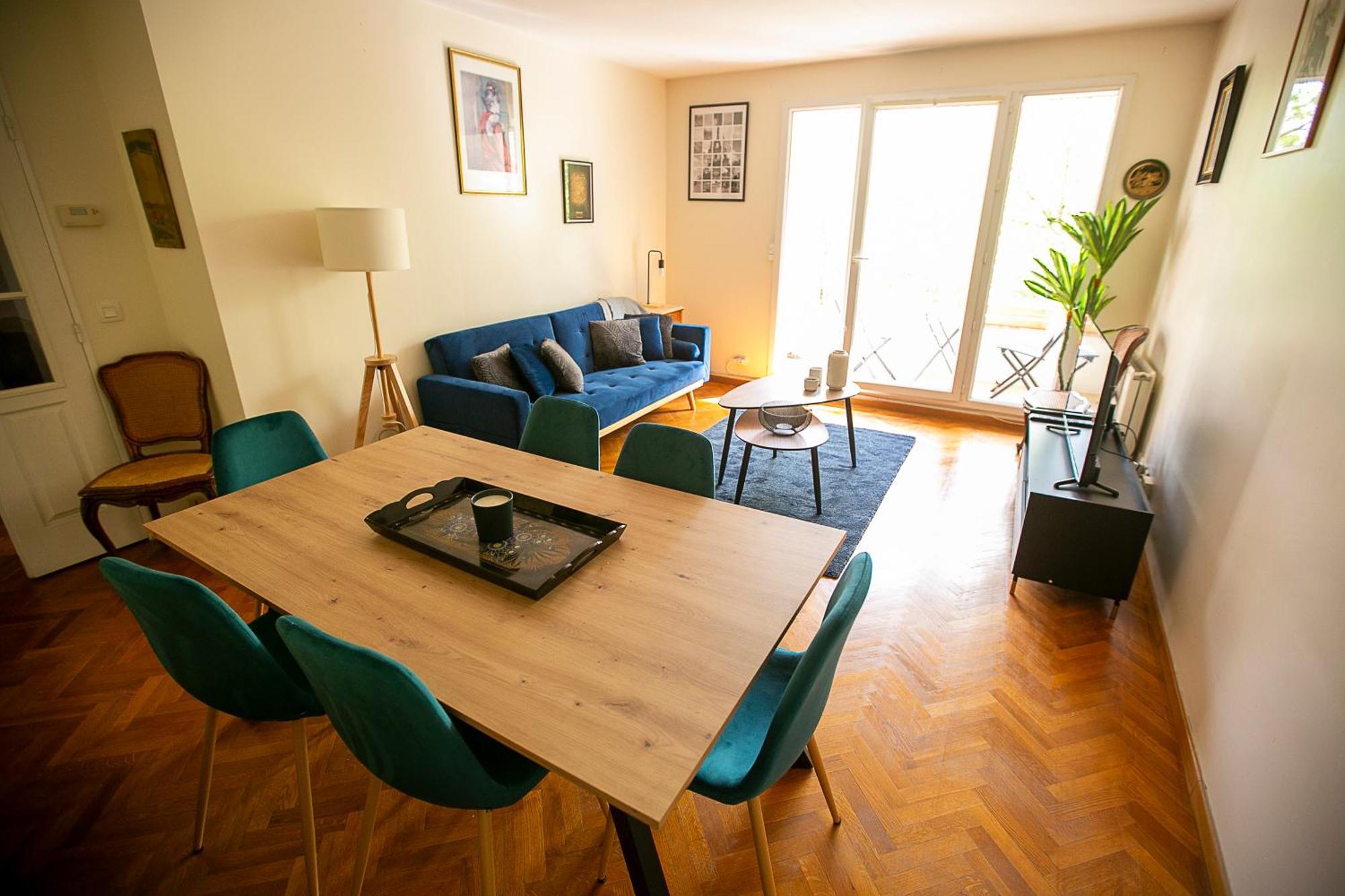 Jerickais A La Defense Appartement